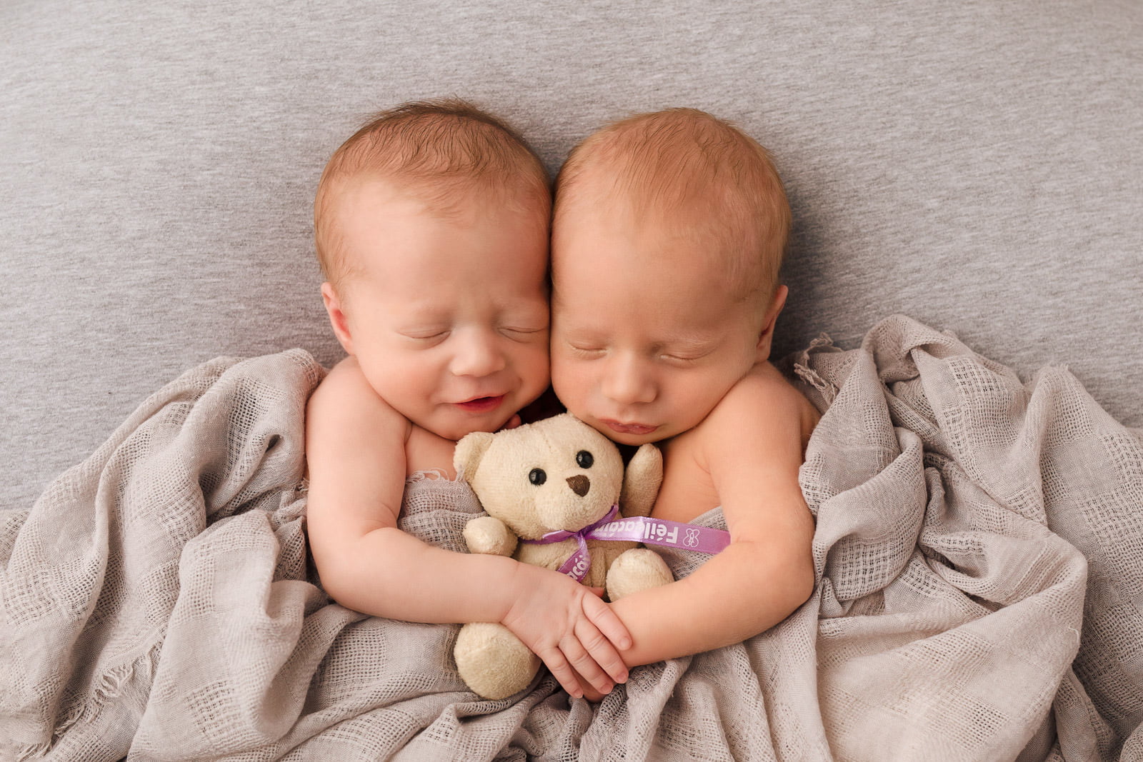 Adorable Newborn Rainbow Twins 4